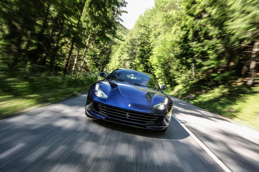  Ferrari GTC4Lusso 2016 года  (WW) (фото 37 из 58)